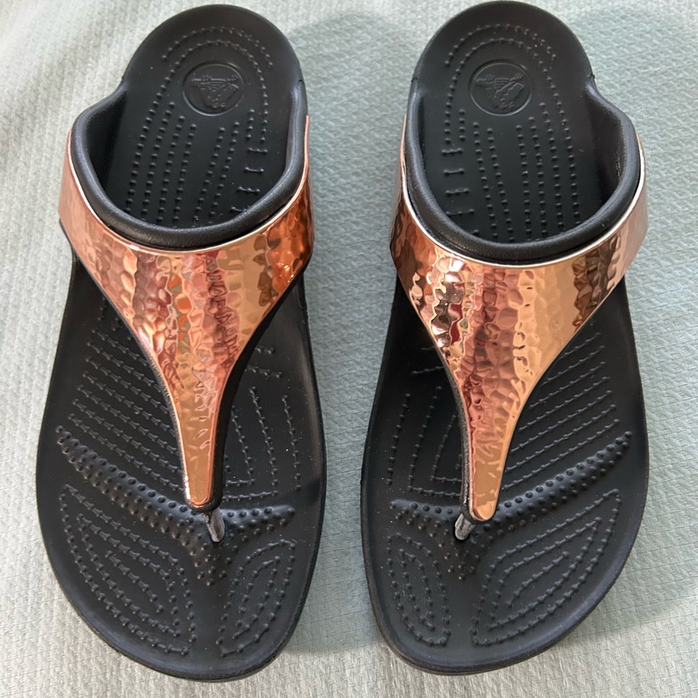 Crocs, Copper and Black Flips, Size 10, NWOT